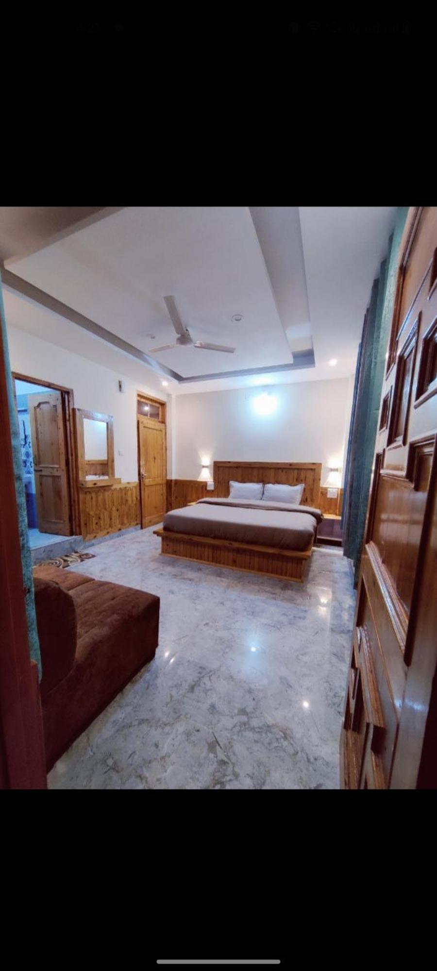 Delight Homestay Kasol Esterno foto